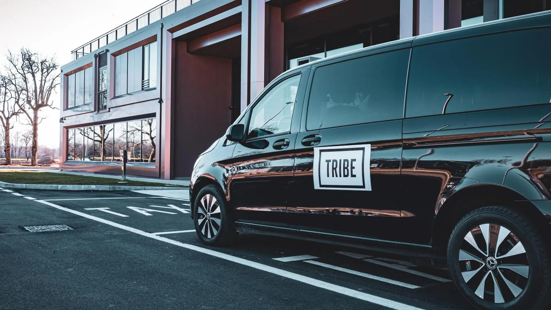 ホテル Tribe Milano Malpensa ヴィッツォーラ・ティチーノ